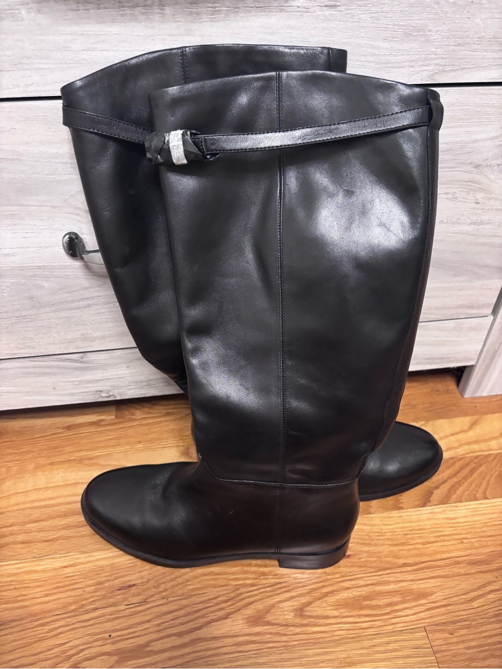 Guess women’s Zoro wide calf leather riding boots. New